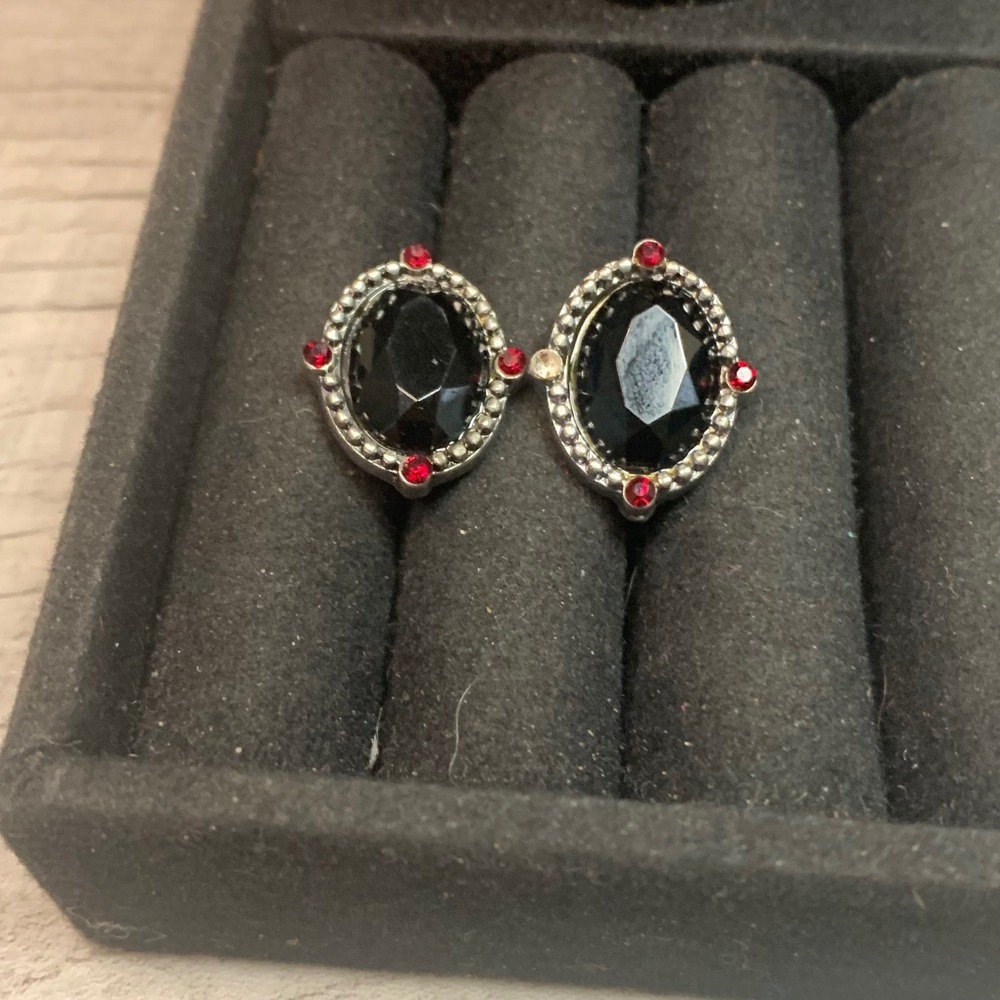Gothic Black Oval Stud Earrings Red Rhinestone Accents Silver Tone 5545